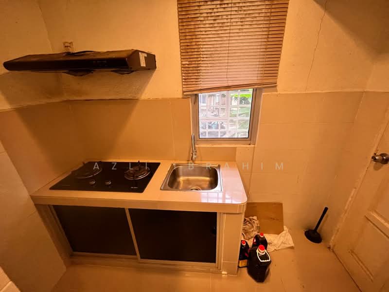 Apartment for Sale at Sri Kayangan (Casa Desira) - Azli Ibrahim - Kitchen - PropertyGuru.com.my