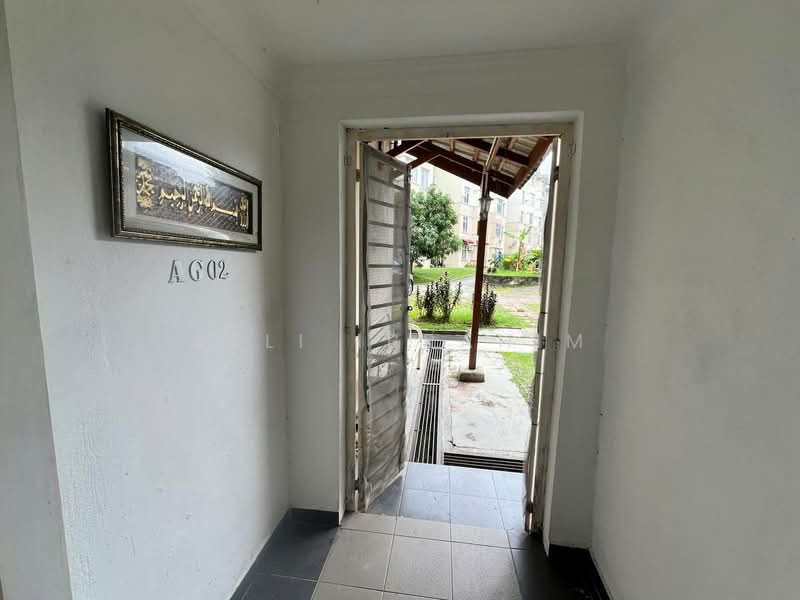 Apartment for Sale at Sri Kayangan (Casa Desira) - Azli Ibrahim - Entrance - PropertyGuru.com.my