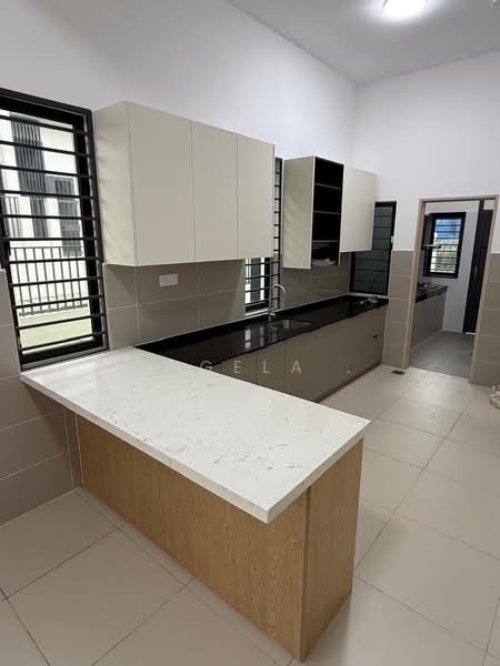 Rumah Teres 2 Tingkat untuk Disewa di Bandar Kinrara Seksyen 1 (Bandar Kinrara) - Angela . - Kitchen - PropertyGuru.com.my