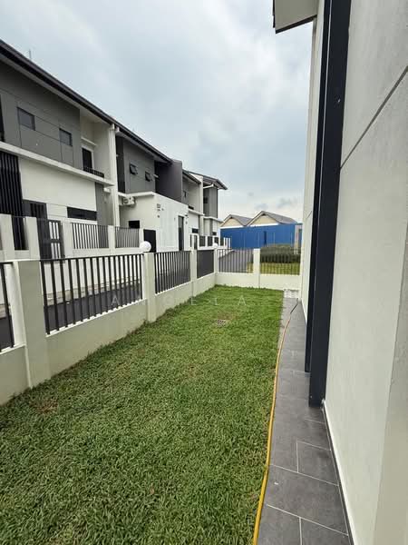 Rumah Teres 2 Tingkat untuk Disewa di Bandar Kinrara Seksyen 1 (Bandar Kinrara) - Angela . - Exterior - PropertyGuru.com.my
