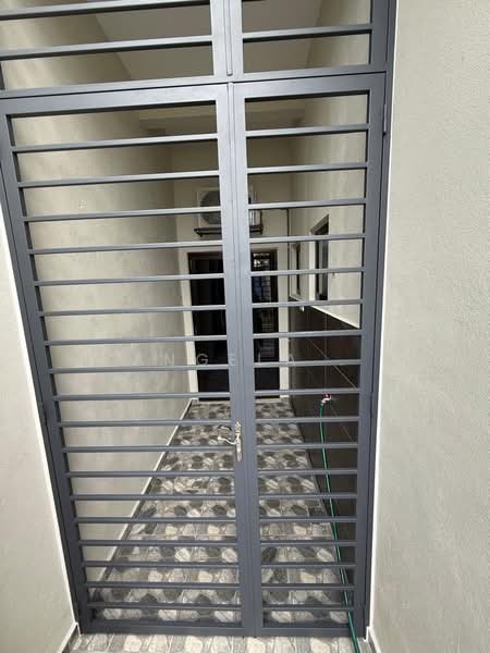 Rumah Teres 2 Tingkat untuk Disewa di Bandar Kinrara Seksyen 1 (Bandar Kinrara) - Angela . - Entrance - PropertyGuru.com.my