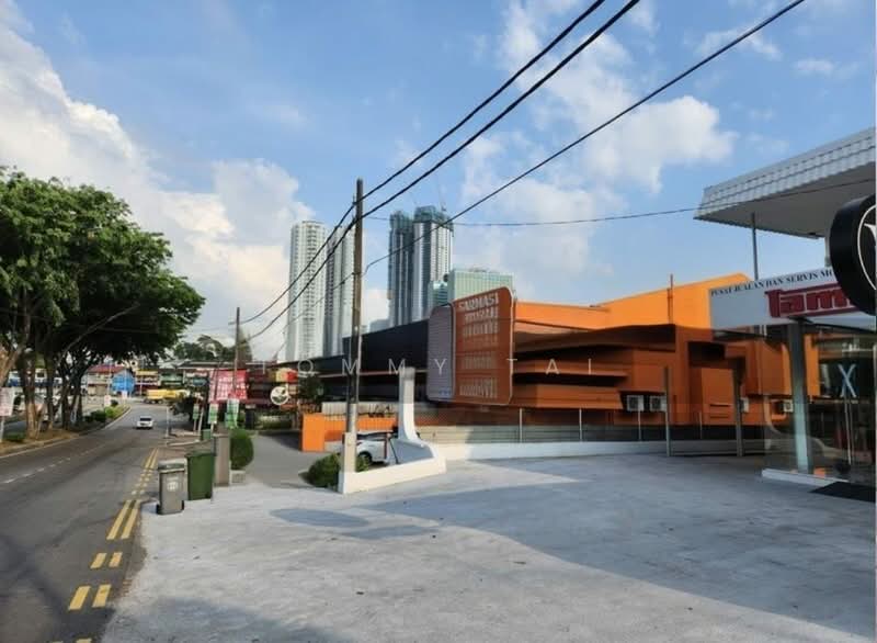 Rumah Niaga untuk Disewa di Taman Pelangi (Johor Bahru) - Tommy Tai - Exterior - PropertyGuru.com.my