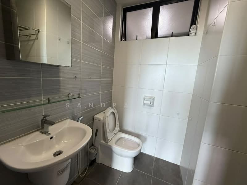 Service Residence for Rent at Sky Oasis Residence (Pangsapuri Oasis 1) - Sandra Gan - Bathroom - PropertyGuru.com.my