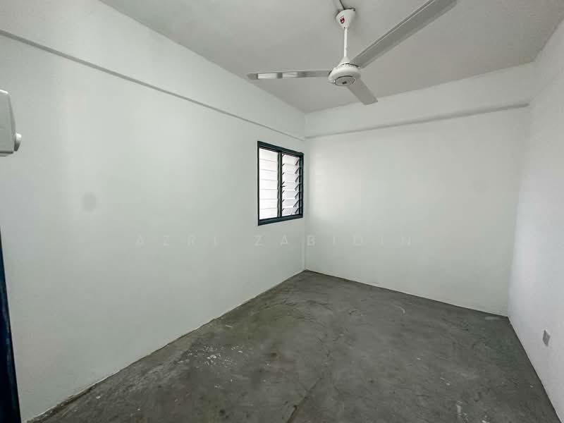 Flat for Sale at Bandar Tasik Selatan (Low Cost) - Azri Zabidin - Interior - PropertyGuru.com.my