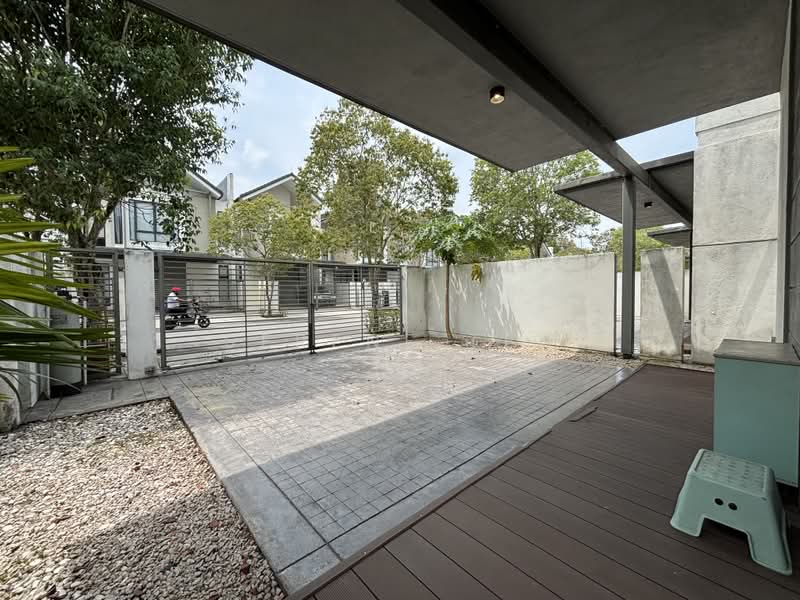 Rumah Teres untuk Dijual di Medini (Iskandar Puteri (Nusajaya)) - Serene Teh - PropertyGuru.com.my