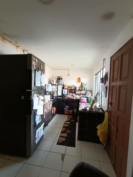 Rumah Teres 1 Tingkat untuk Dijual di Taman Cheras Jaya (Cheras) - Azli Ibrahim - Kitchen - PropertyGuru.com.my