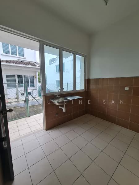 2-storey Terraced House for Sale in Taman Tiara East (Semenyih) - Jacqueline San - Kitchen - PropertyGuru.com.my