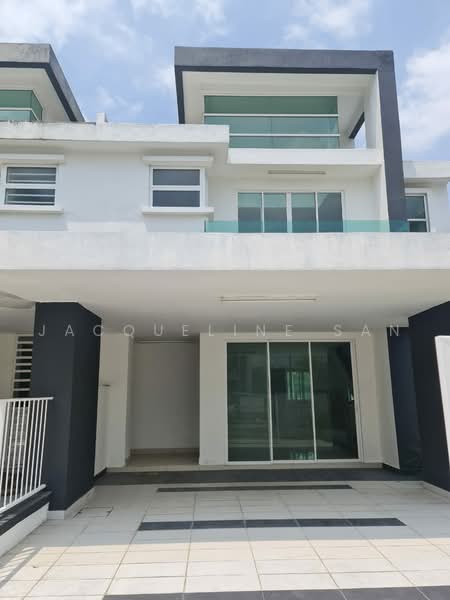 2-storey Terraced House for Sale in Taman Tiara East (Semenyih) - Jacqueline San - Exterior - PropertyGuru.com.my