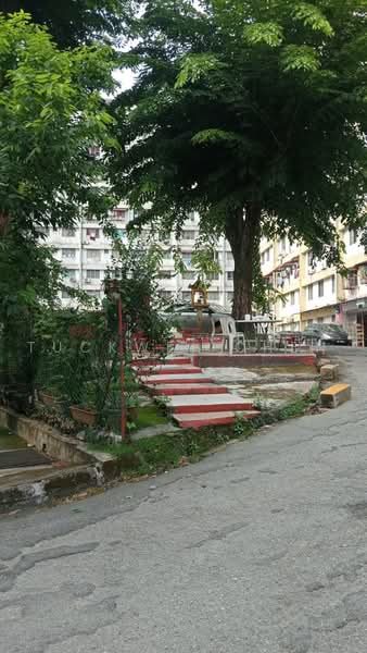 Rumah Flat untuk Dijual di Taman Bukit Cheras - TuckWei Chen - Exterior - PropertyGuru.com.my