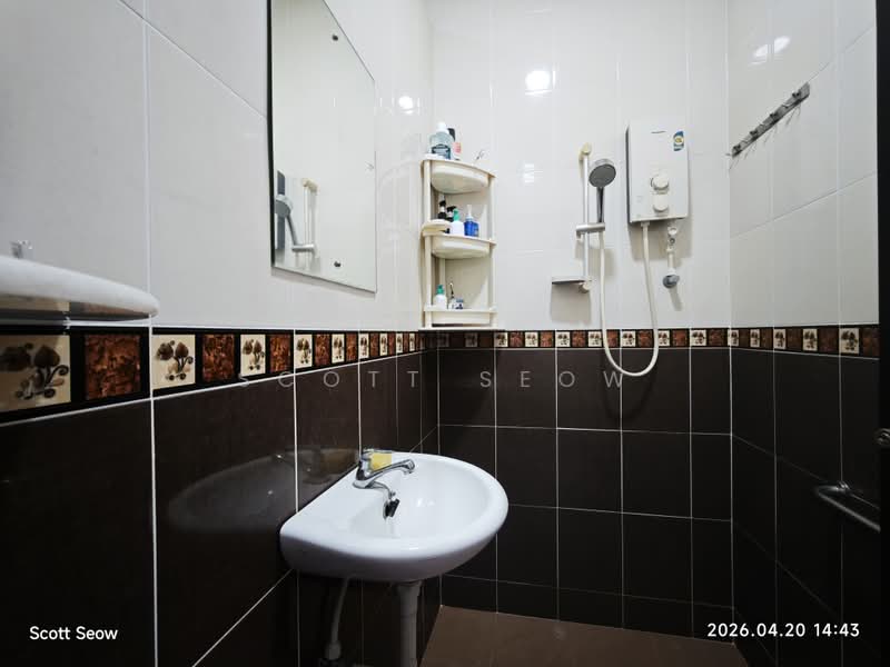 Shop for Sale in George Town (Penang) - Scott Seow - Bathroom - PropertyGuru.com.my
