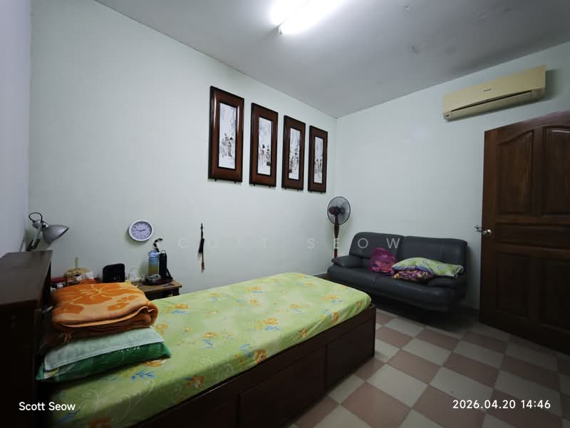Shop for Sale in George Town (Penang) - Scott Seow - Bedroom - PropertyGuru.com.my