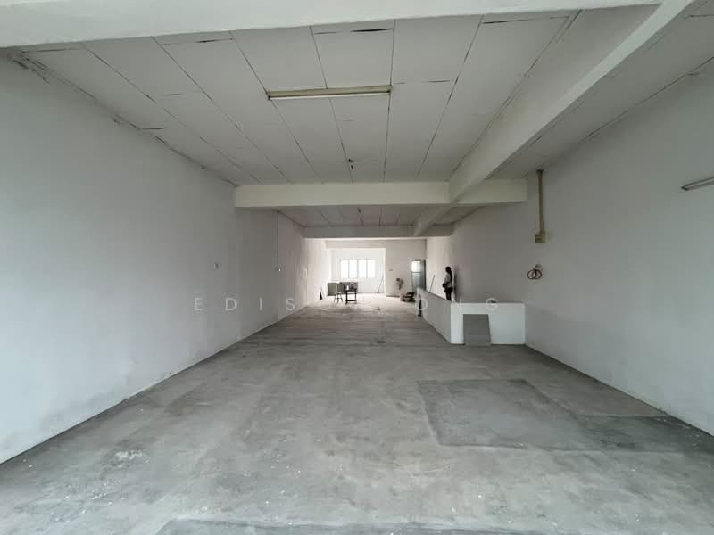 Kedai / Pejabat untuk Dijual di Tanjung Malim (Perak) - Edison Ong - Interior - PropertyGuru.com.my