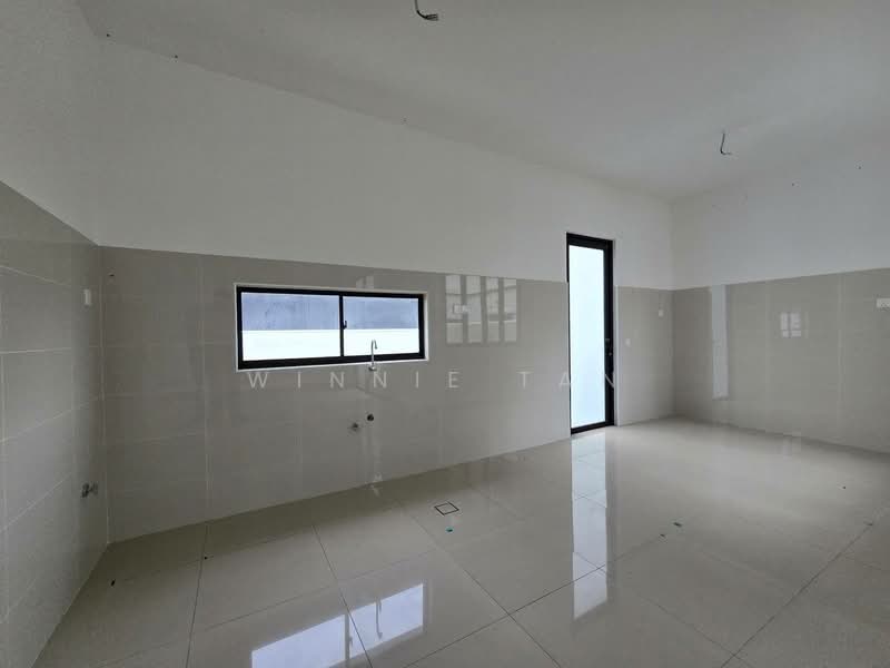 Cluster House for Sale in Eco Botanic (Iskandar Puteri (Nusajaya)) - Winnie Tan - Kitchen - PropertyGuru.com.my