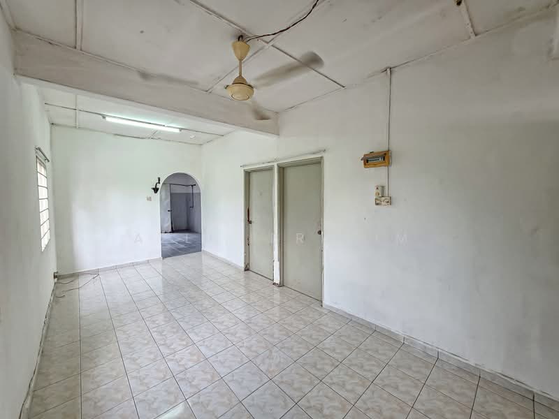 Rumah Teres 1 Tingkat untuk Dijual di Bandar Rinching Seksyen 1 (Semenyih) - Azli Ibrahim - Interior - PropertyGuru.com.my