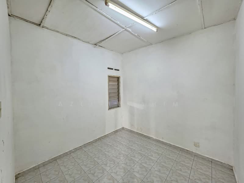 Rumah Teres 1 Tingkat untuk Dijual di Bandar Rinching Seksyen 1 (Semenyih) - Azli Ibrahim - Interior - PropertyGuru.com.my