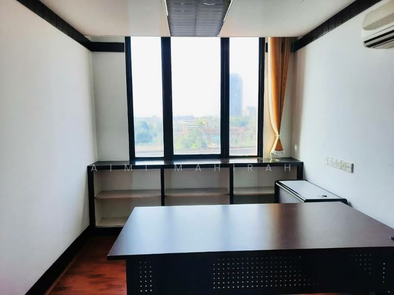 Pejabat untuk Disewa di Seksyen 52 (Petaling Jaya) - Aimi Mahirah - Study - PropertyGuru.com.my