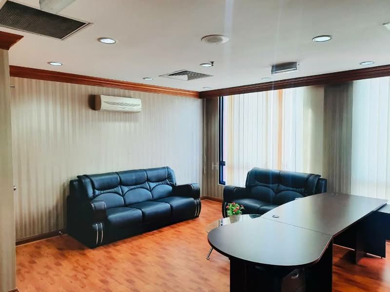 Pejabat untuk Disewa di Seksyen 52 (Petaling Jaya) - Aimi Mahirah - Interior - PropertyGuru.com.my