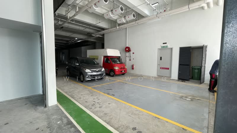 Warehouse for Sale in Kota Damansara (Selangor) - Willa Wong - Car Park - PropertyGuru.com.my