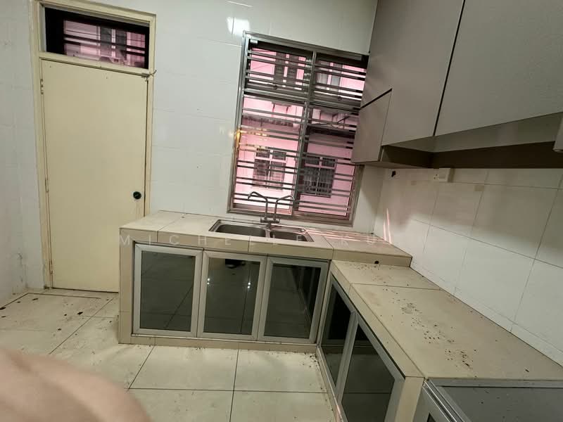 Rumah Teres 2-Tingkat untuk Dijual di Bandar Pulai Jaya (Kulai) - Michelle Kueh - Kitchen - PropertyGuru.com.my