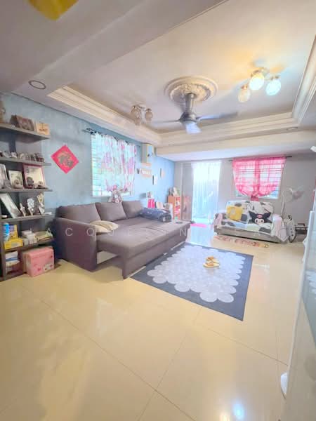 3-storey Terraced House for Sale in Taman Bukit Teratai (Ampang) - Jacqueline San - Living Room - PropertyGuru.com.my