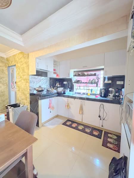3-storey Terraced House for Sale in Taman Bukit Teratai (Ampang) - Jacqueline San - Kitchen - PropertyGuru.com.my