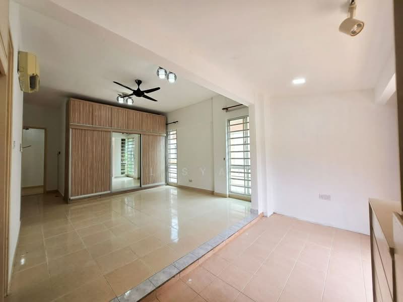 Cluster House for Sale in Taman Saujana Ampang (Ampang) - Zul Syafiq - Interior - PropertyGuru.com.my