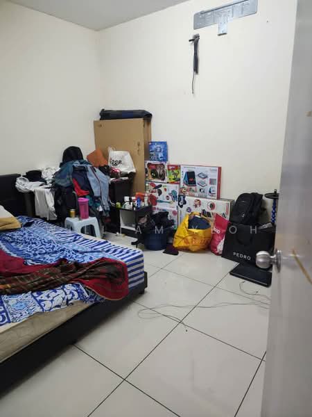 Kondominium untuk Dijual di Platinum Lake PV 20 - William Yeoh - Bedroom - PropertyGuru.com.my