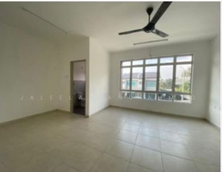 2-storey Terraced House for Rent in Klang (Selangor) - Jaleela Banu Ahmad - Living Room - PropertyGuru.com.my