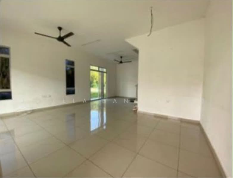2-storey Terraced House for Rent in Klang (Selangor) - Jaleela Banu Ahmad - Living Room - PropertyGuru.com.my