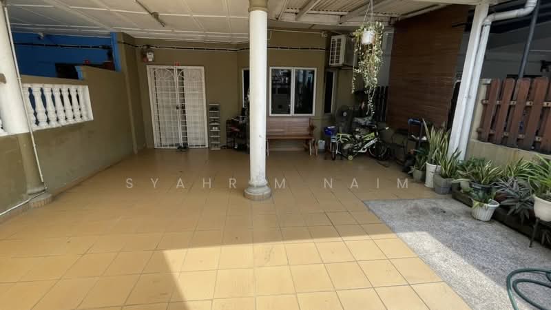 Rumah Teres 2 Tingkat untuk Dijual di Kampung Tasik Tambahan (Ampang) - Syahrim Naim - Exterior - PropertyGuru.com.my