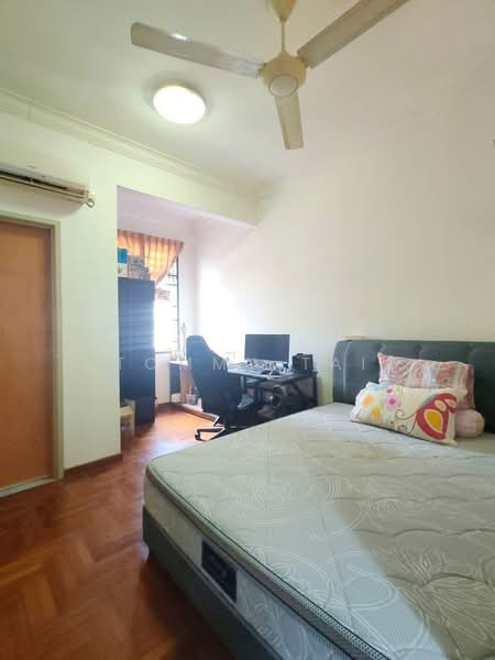 2-storey Terraced House for Sale in Taman Daya (Johor Bahru) - Tommy Tai - Bedroom - PropertyGuru.com.my