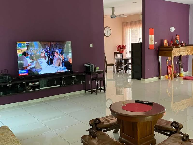 Bungalow for Sale in Taman Rasah Kemayan (Rasah) - Justin Lew - Living Room - PropertyGuru.com.my