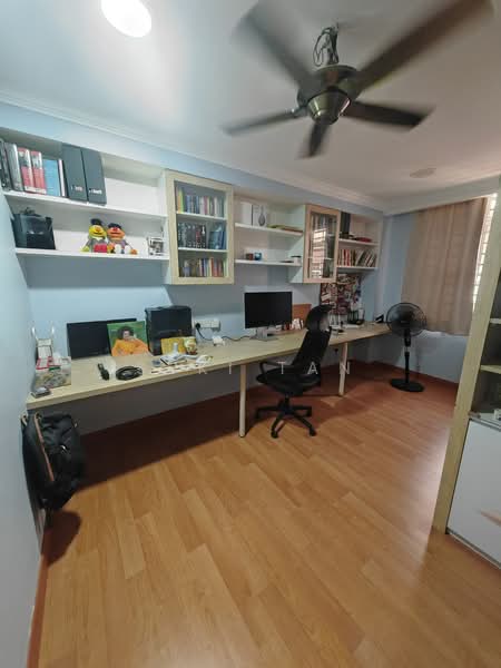 3-storey Terraced House for Sale in Laman Rimbunan (Kepong) - Suki Tan - Study - PropertyGuru.com.my