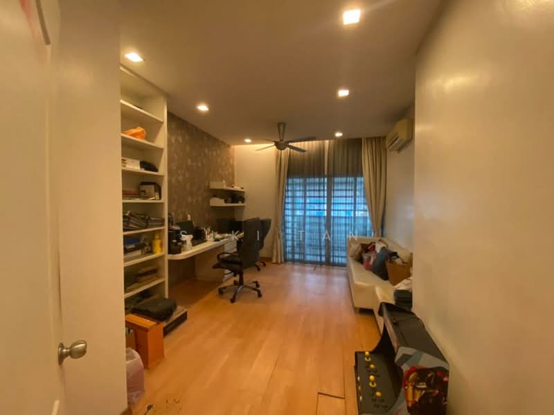 3-storey Terraced House for Sale in Laman Rimbunan (Kepong) - Suki Tan - Study - PropertyGuru.com.my