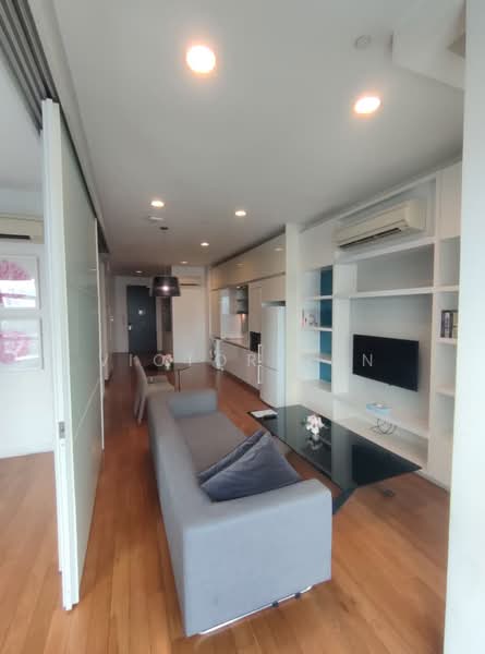 Servis Apartment untuk Dijual di The Face Suites (Platinum Suites) - Victor Han - Living Room - PropertyGuru.com.my