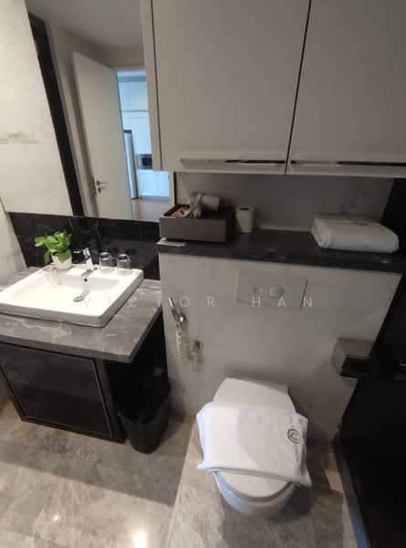 Servis Apartment untuk Dijual di The Face Suites (Platinum Suites) - Victor Han - Bathroom - PropertyGuru.com.my