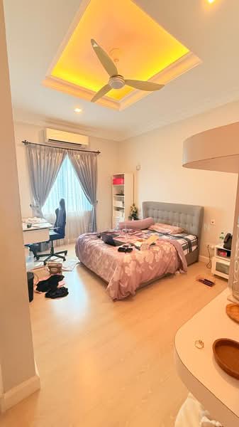 Rumah Banglo untuk Dijual di Country Heights Damansara (Kuala Lumpur) - Vincent Chin - Bedroom - PropertyGuru.com.my