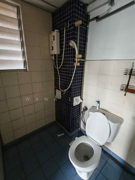 Kondominium untuk Disewa di Perdana Exclusive - Wawa Leong - Bathroom - PropertyGuru.com.my