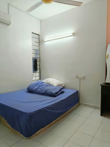 Condominium for Rent at N-Park Condominium - Patrick . - Bedroom - PropertyGuru.com.my
