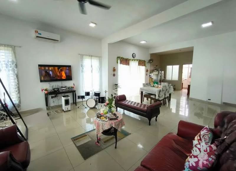 Semi-Detached House for Sale in Dengkil (Selangor) - Ann . - Living Room - PropertyGuru.com.my