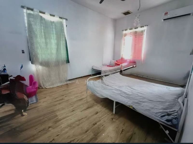 Semi-Detached House for Sale in Dengkil (Selangor) - Ann . - Bedroom - PropertyGuru.com.my