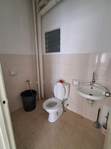 Apartment for Sale at Vista Mutiara - Jack Yap - Bathroom - PropertyGuru.com.my