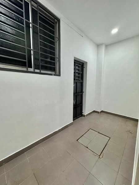 2-storey Terraced House for Sale in Setia Eco Gardens (Gelang Patah) - Andrew Teo - Corridor - PropertyGuru.com.my