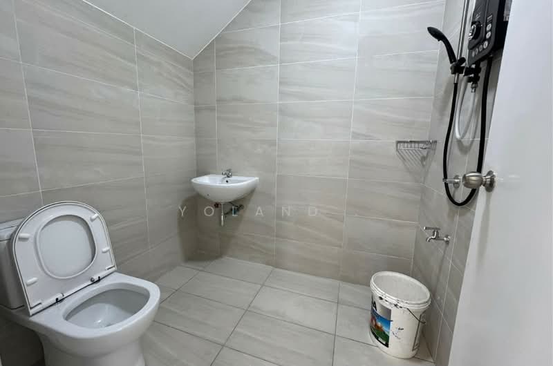 Cluster House for Rent in Taman Ekoflora (Johor Bahru) - Yoland . - Bathroom - PropertyGuru.com.my