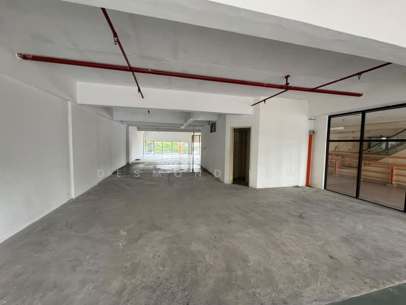 Kedai / Pejabat untuk Disewa di Kawasan Perumahan Sungai Emas (Batu Ferringhi) - Desmond Low - PropertyGuru.com.my