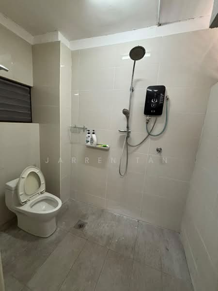 Office for Rent in Taman Puchong Prima (Puchong) - Jarren Tan - Bathroom - PropertyGuru.com.my