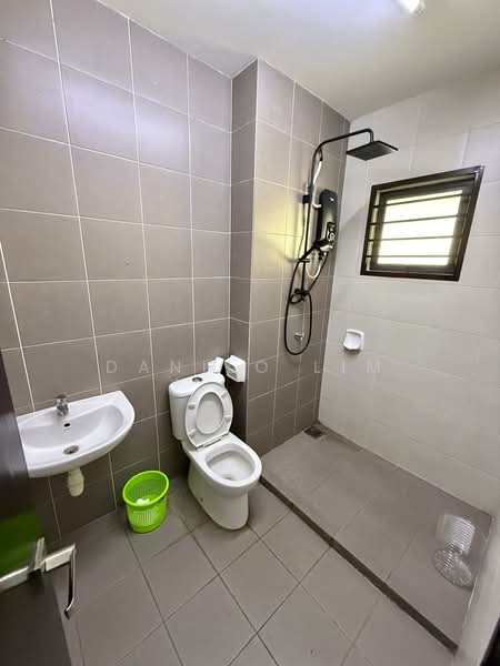 Rumah Teres 2-Tingkat untuk Dijual di Bandar Damai Perdana (Cheras) - Danilo Lim - Bathroom - PropertyGuru.com.my