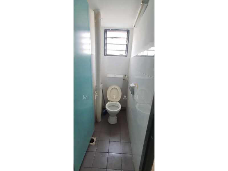 Office for Rent in Rawang (Selangor) - Mf Tan - Bathroom - PropertyGuru.com.my