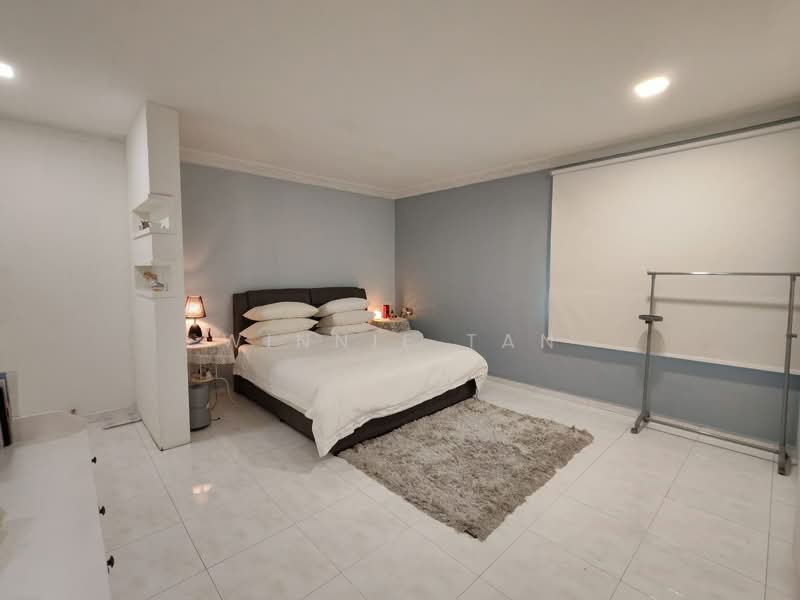 Rumah Teres 1 Tingkat untuk Dijual di Taman Molek (Johor Bahru) - Winnie Tan - Bedroom - PropertyGuru.com.my