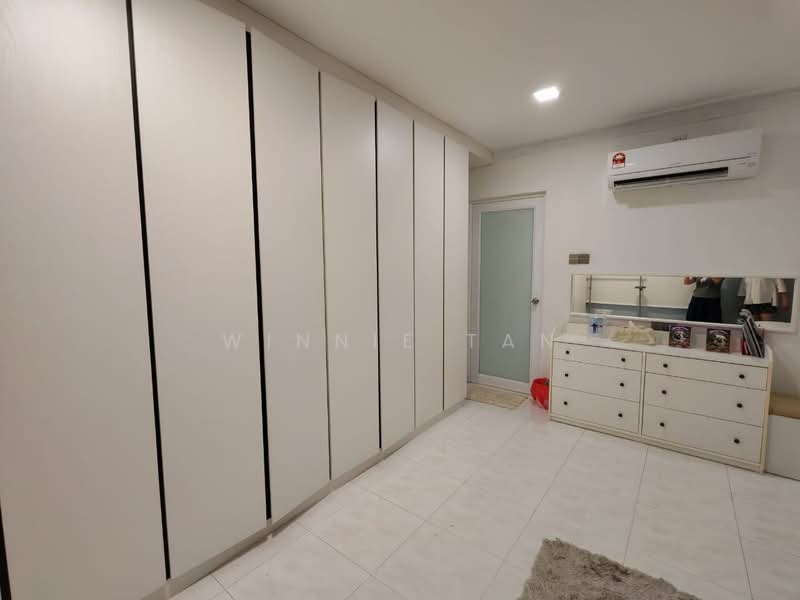 Rumah Teres 1 Tingkat untuk Dijual di Taman Molek (Johor Bahru) - Winnie Tan - Bedroom - PropertyGuru.com.my